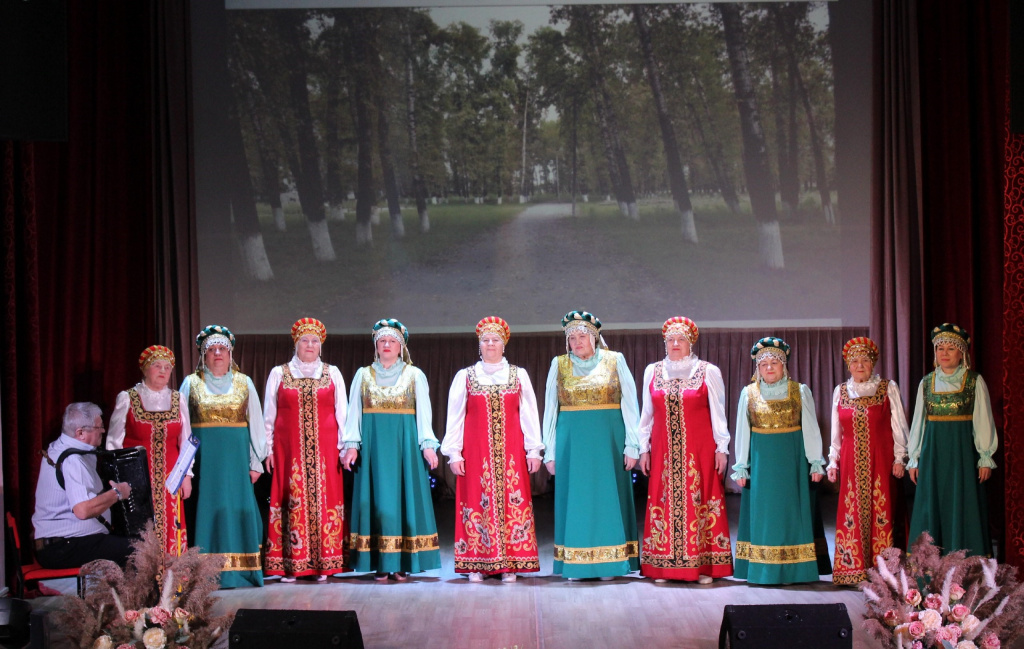 Народный хор РДК.jpg