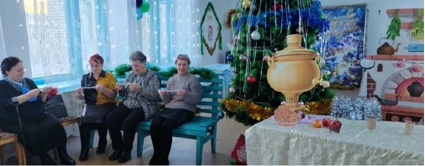 У самовара.png У самовара.png