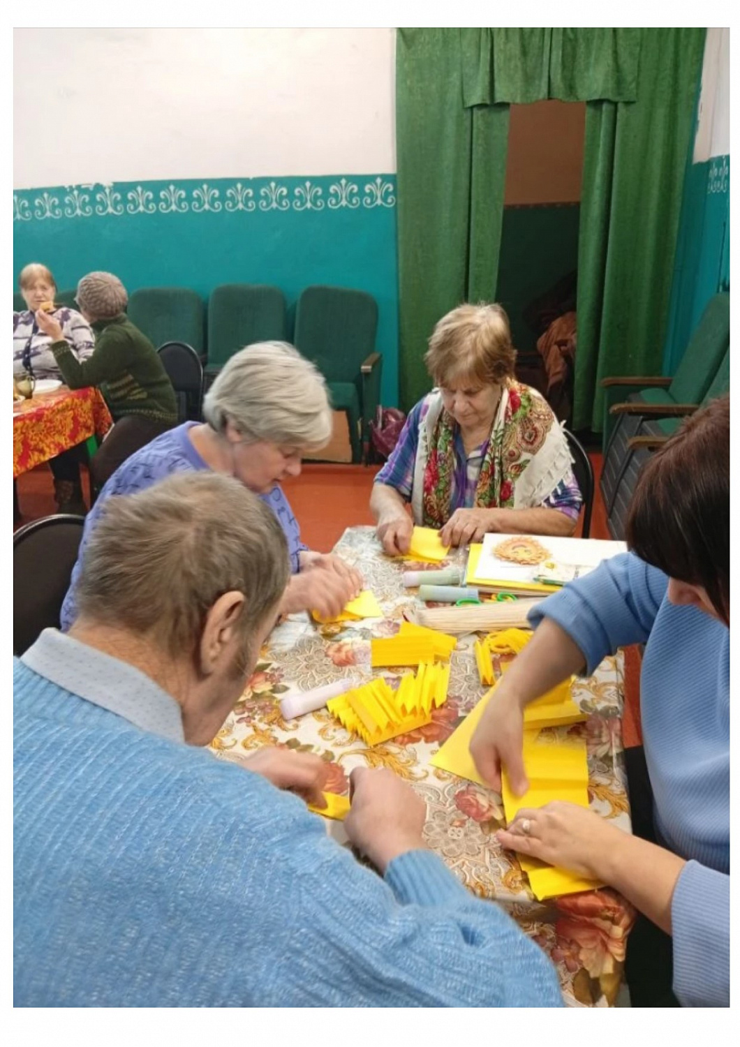 Праздник Масленицы собрал долголетов села Андреевка  в атмосфере тепла и единства.