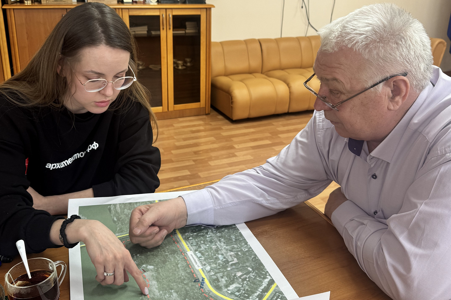 В Прогрессе долголеты принимают активное участие  в создании комфортной городской среды