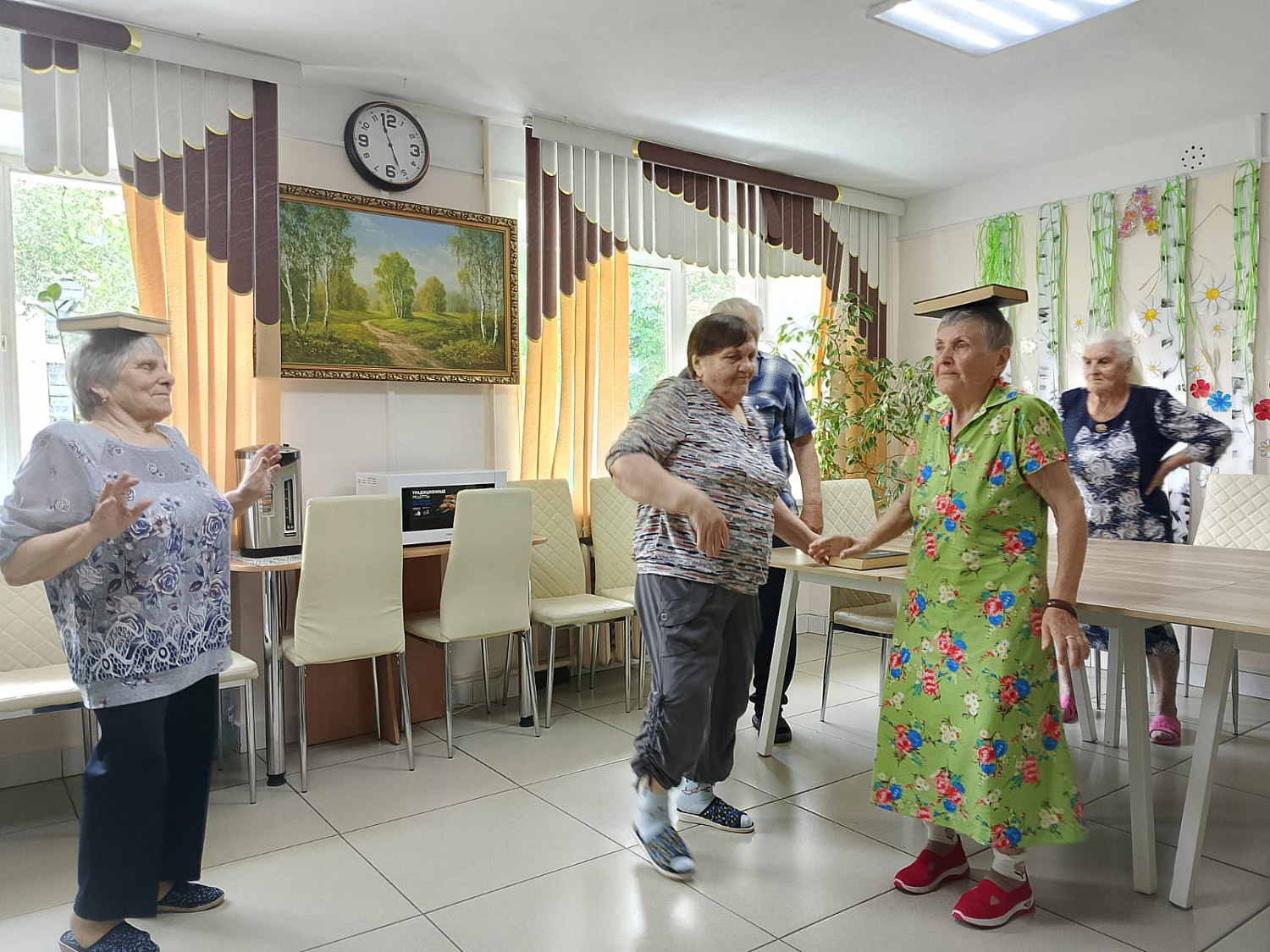 Амурские долголеты объединяются в одну большую семью